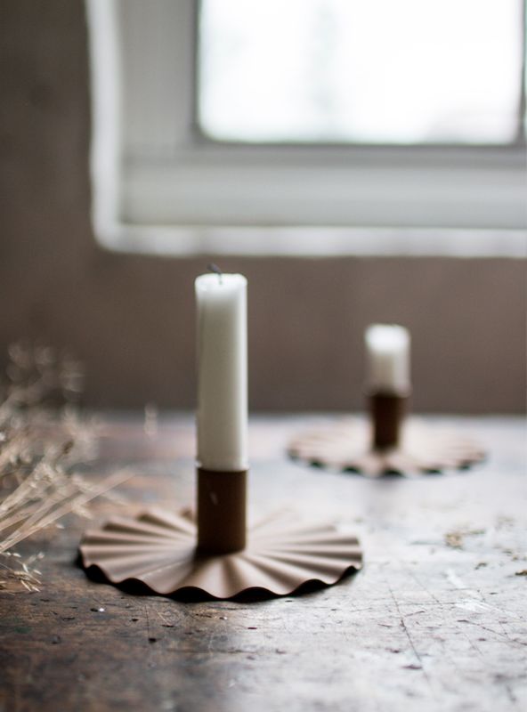 Krum Candle Holder