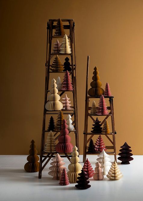 Hovedbilde Honeycomb Tree Wispwood H18cm