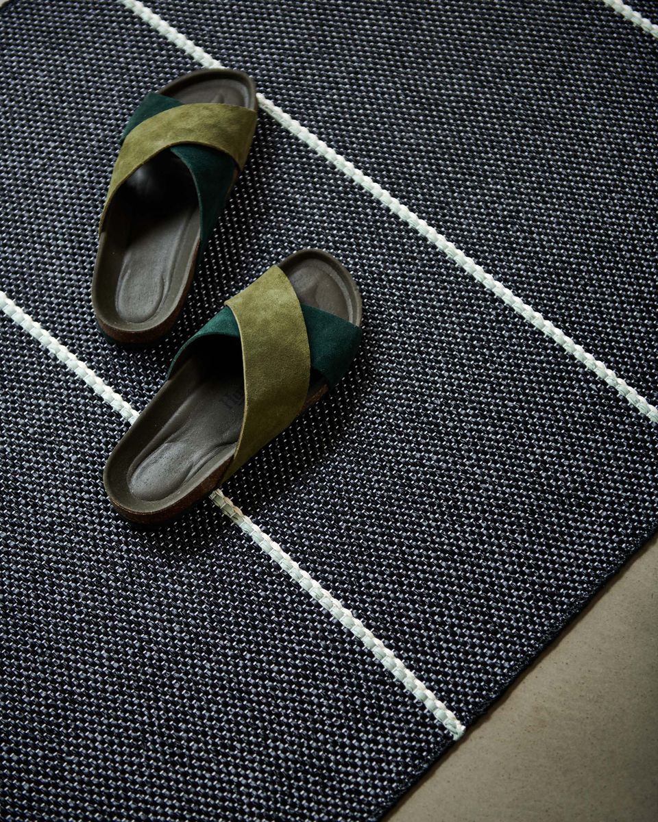 LEA Black - Runner Rug