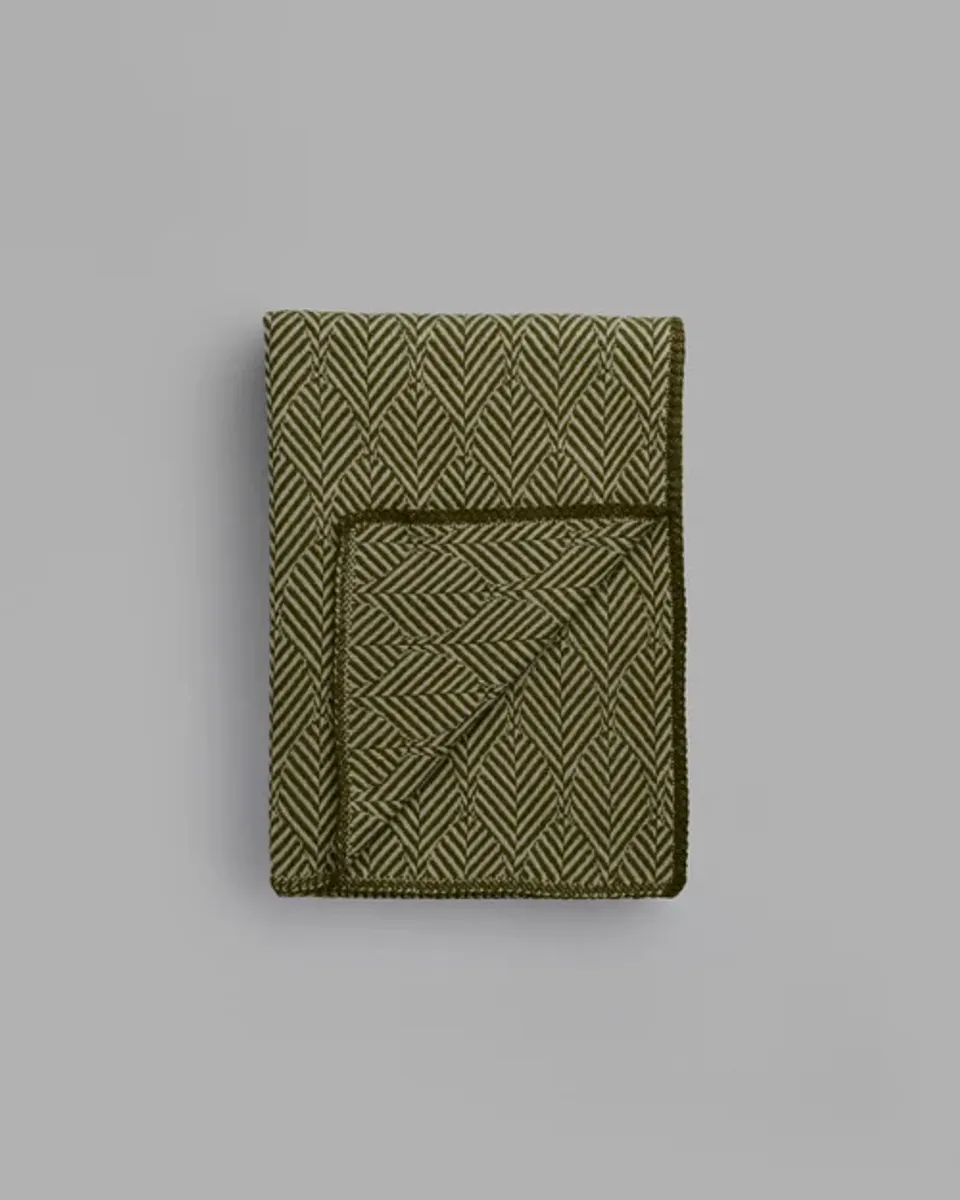 Under a Tree Pledd ull 135x200