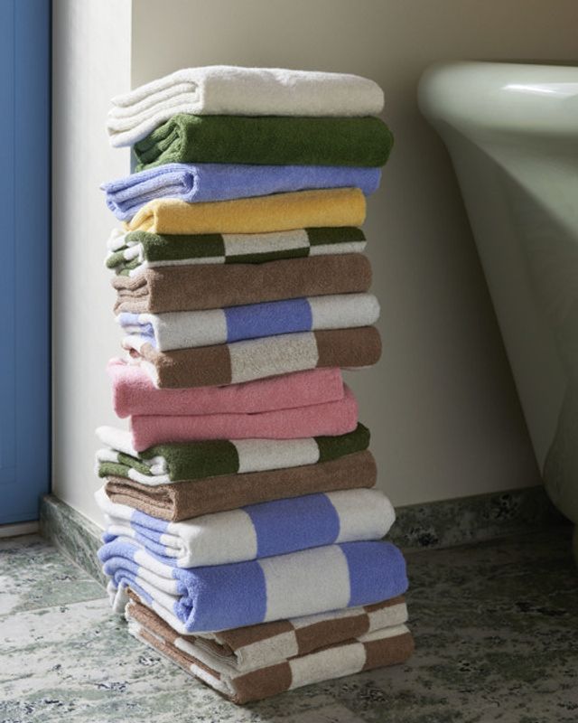Mono Hand Towel 