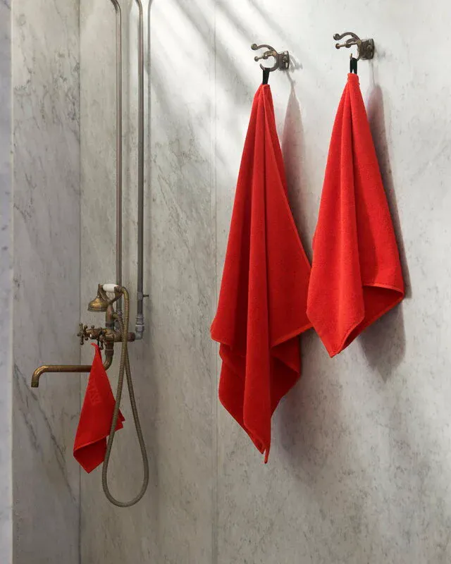 Hand Towel - Poppy red