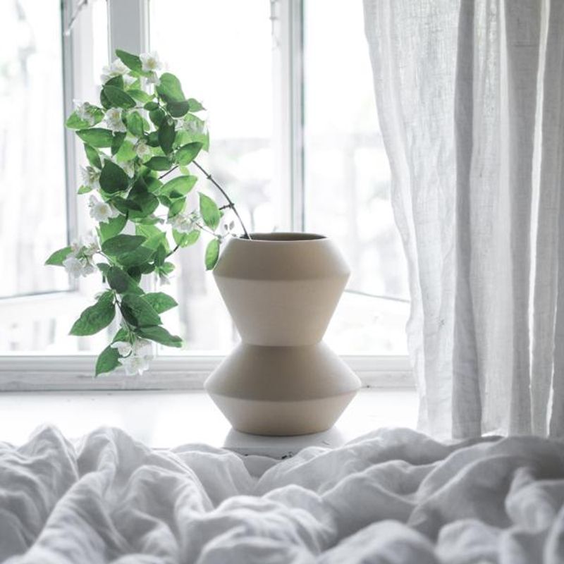Dia Vase 22