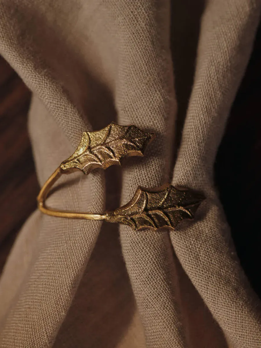 Holly Leaf Napkin Rings - Set of 4 - Brass