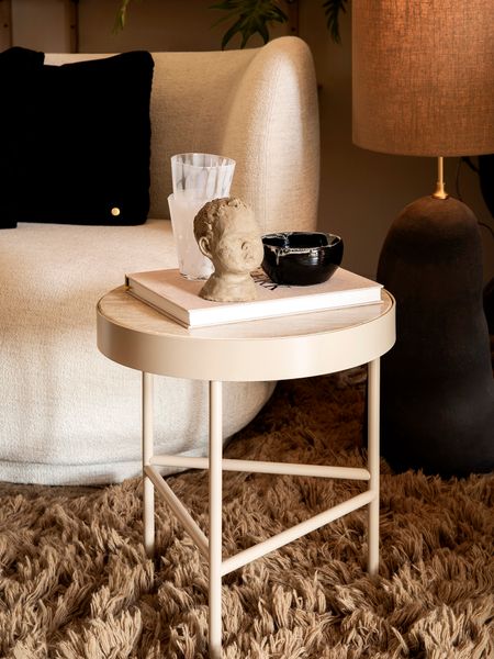Hovedbilde Travertine Table - Medium - Cashmere